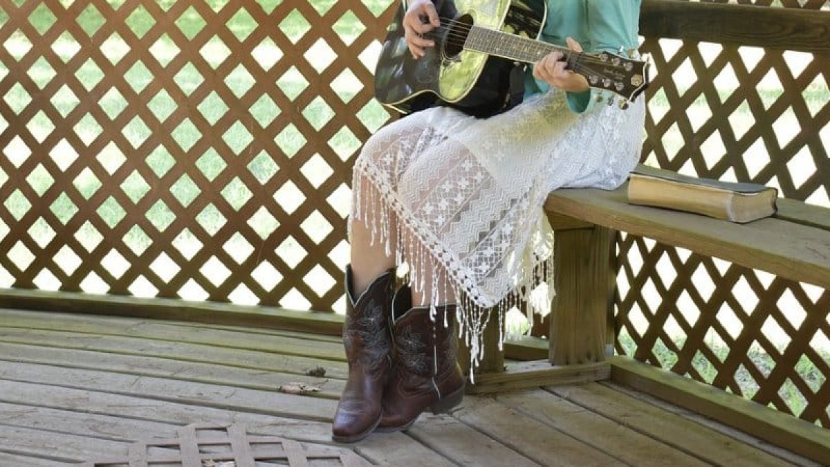 best dresses for cowboy boots