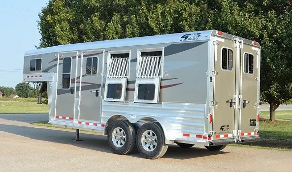 4Star Runabout horse trailer