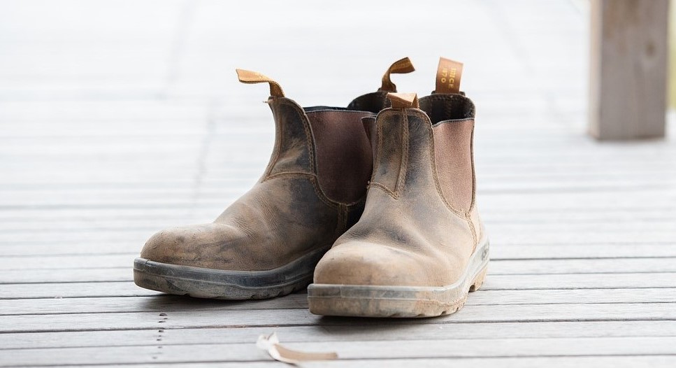 slip on leather work boots