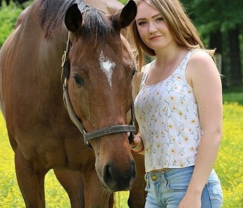 Claire Eventing YouTube horse vlog
