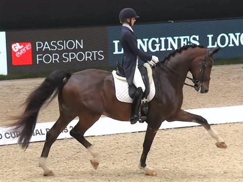 Verdades and Laura Graves in a dressage test