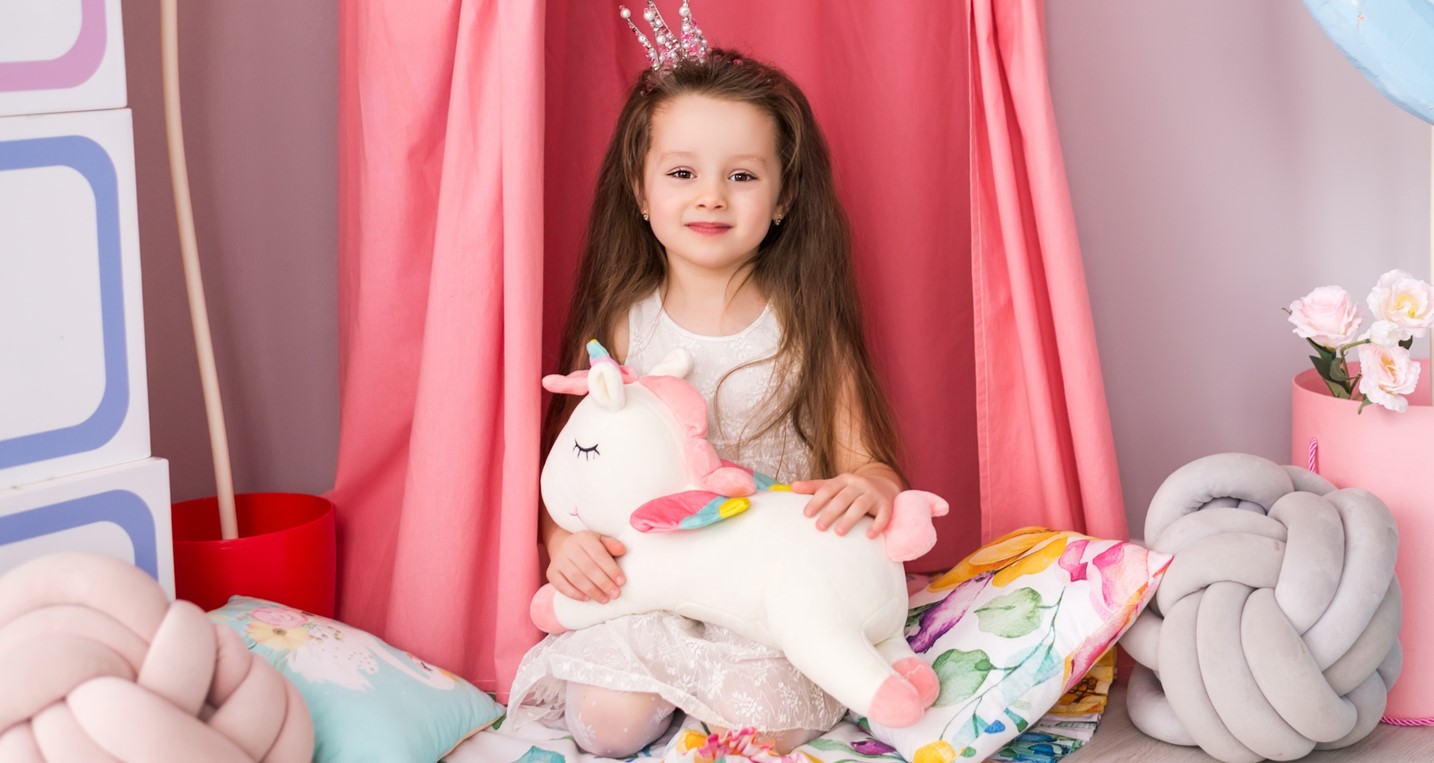 15 Best Unicorn Gifts for Kids (Girls & Boys)