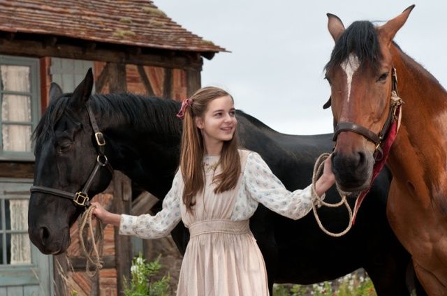 Actress Céline Buckens as Emilie in the War Horse movie