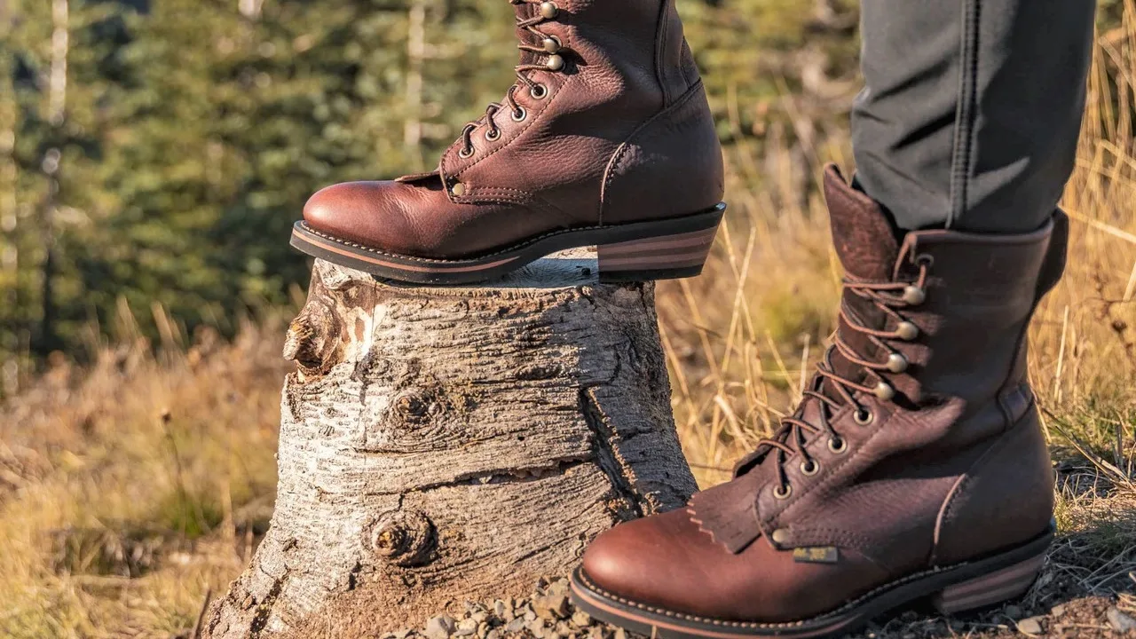 What are Packer Boots? Benefits, Uses & 4 Best Packer Boots to Buy