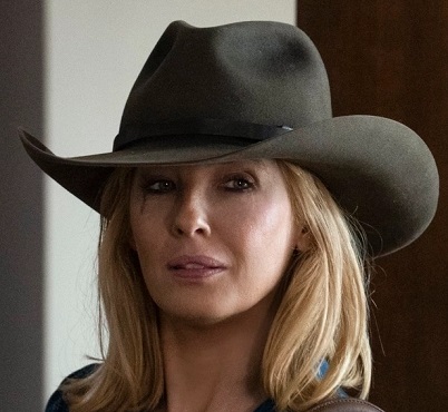 Beth Dutton wearing a cowboy hat
