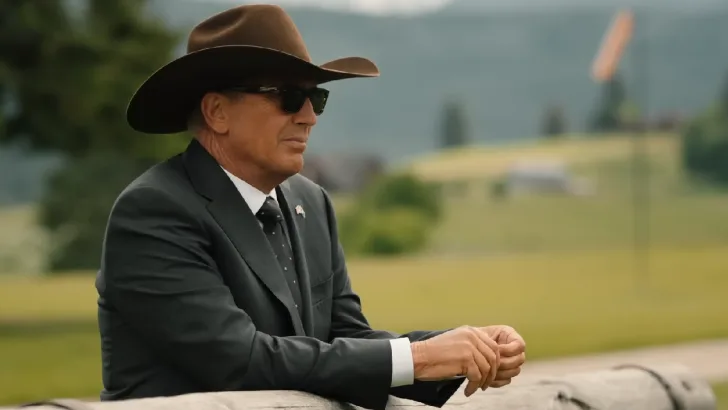John Dutton as governor in Yellowstone Season 5