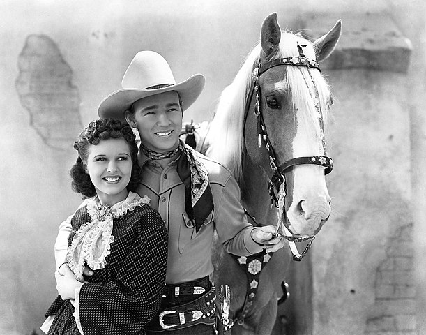 Lynne Roberts, Roy Rogers and Trigger in Billy the Kid Returns (1938)