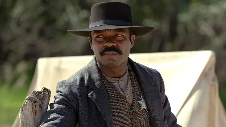 Close up of Bass Reeves from the Lawmen Bass Reeves TV show promotional images